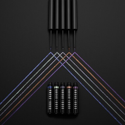 Устойчивая жидкая подводка для век Long-Wear Liquid Liner